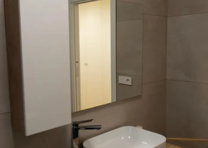 Creative Apartment *